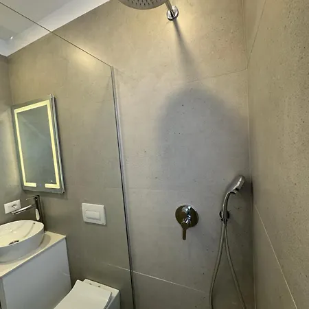 Nomad Apartment